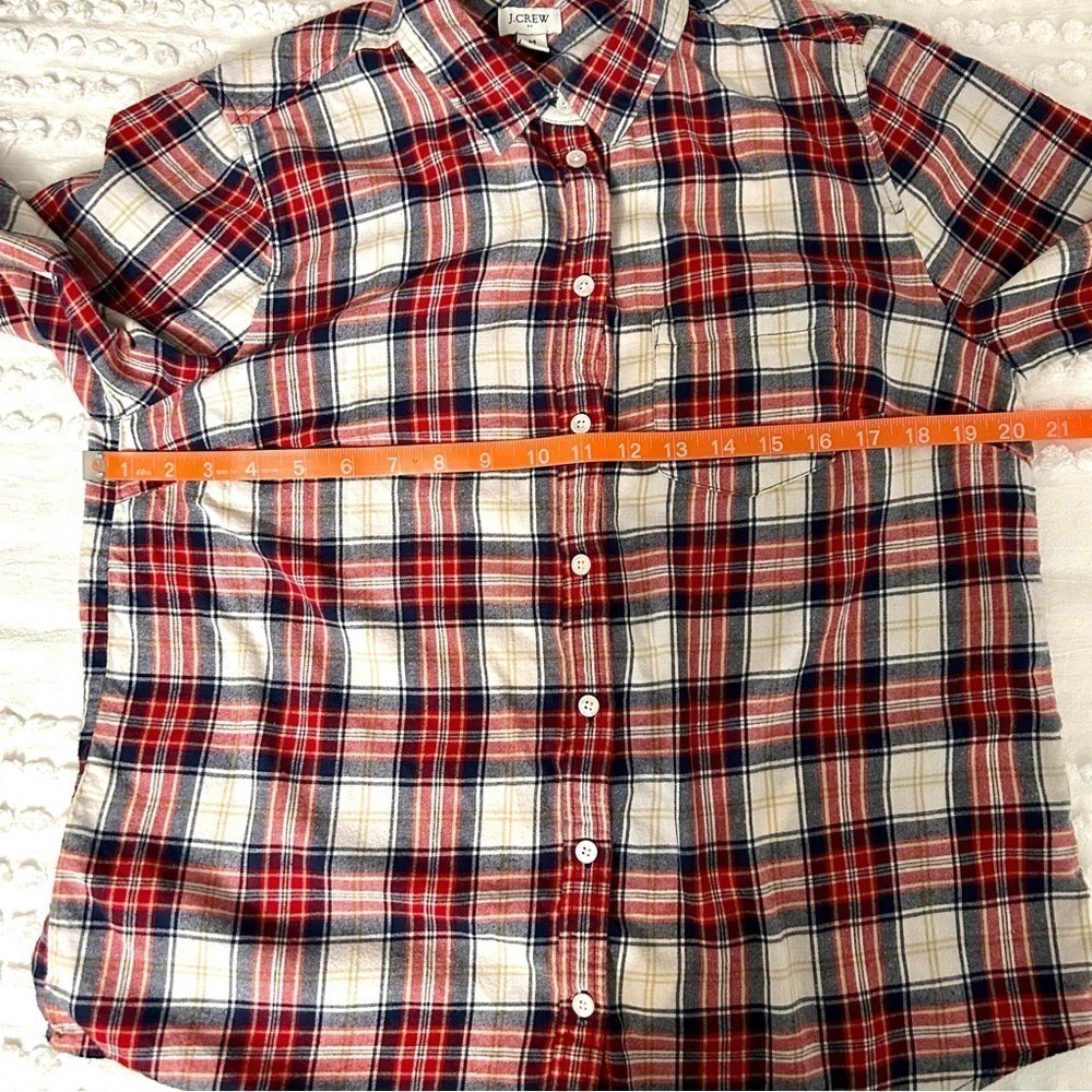 J Crew Women’s Red White Blue 100% Flannel Plaid Button Down Shirt Size M - Picture 11 of 11